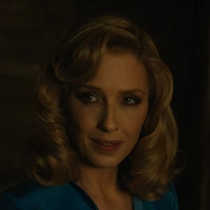 Ровена Дрейк