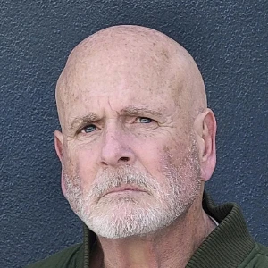 Сэм Доббинс