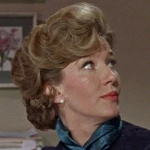 Ирина Савина - Мисс Манипенни (Лоис Максвелл)