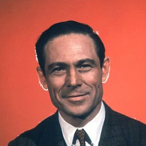 Кто озвучивает Джозефа Уайзмена