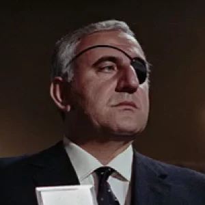 Кто озвучивает Эмилио Ларго