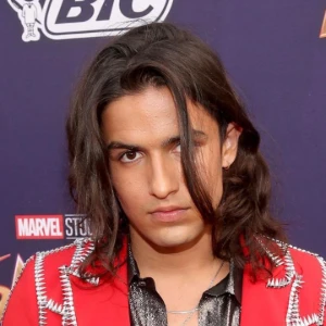 Арамис Найт