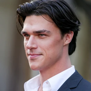 Финн Уиттрок