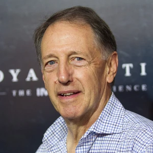 Деннис Дуган