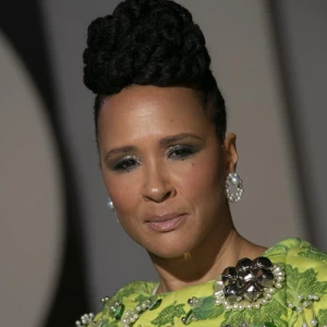 Голда Рошевель