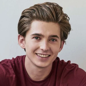 Остин Абрамс