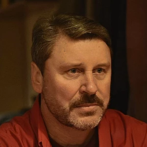 Олег Лепенец