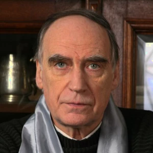 Юрий Лазарев