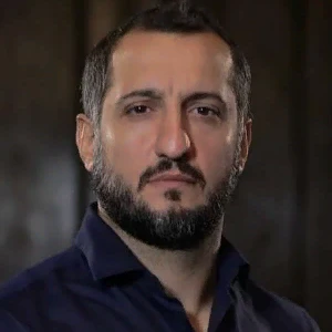 Арарат Кещян