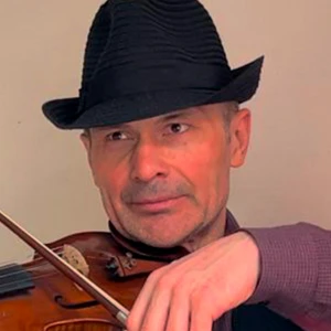 Диктор Томингас Ян фото