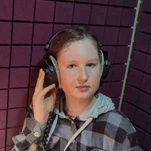 Диктор Харин Ростислав фото