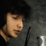 Диктор Жахонгир Тлубаев