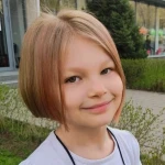 Диктор Марина Лозарь