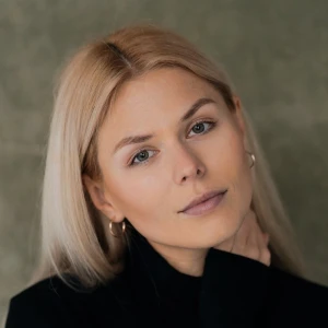 Диктор Шуткина Софья фото
